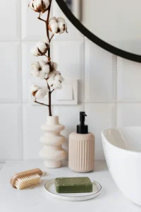 Girls Bathroom Ideas: The Complete Guide To A Stylish & Fun Bathroom (+20 Creative Ways To Get The Look)