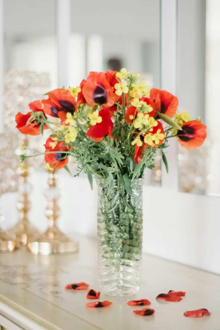 The 18 Ultimate Summer Decor Ideas To Create A Summer Oasis